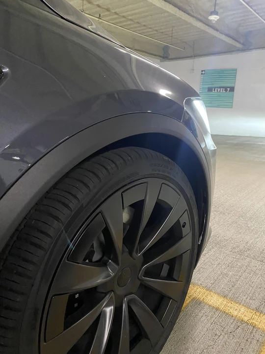 2022 Tesla Model X - Image 26 of 31