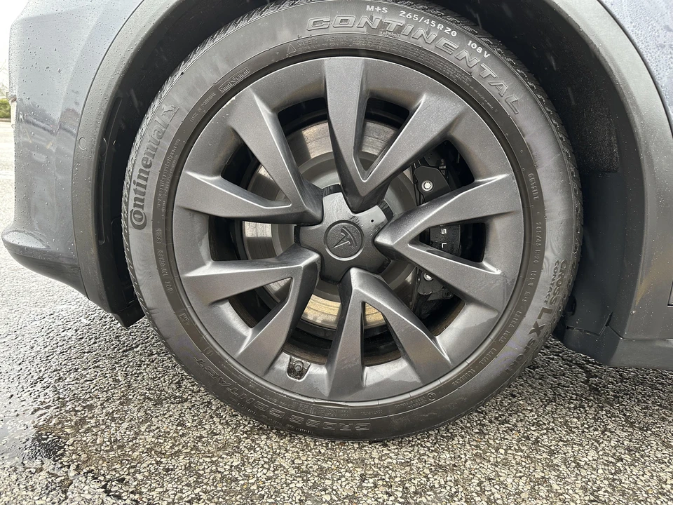 2022 Tesla Model X - Image 21 of 31