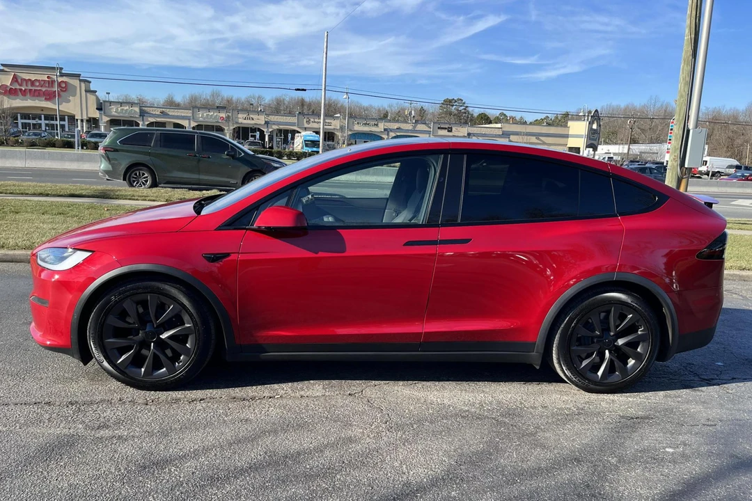 2022 Tesla Model X - Image 3 of 5