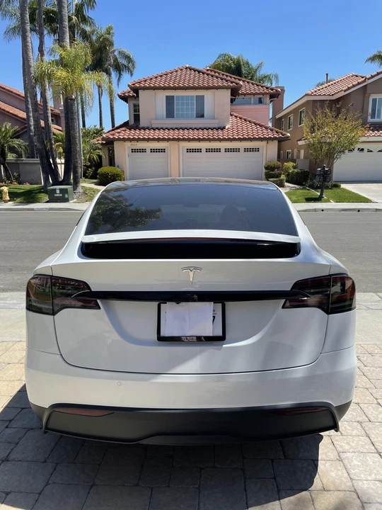 2022 Tesla Model X - Image 12 of 31