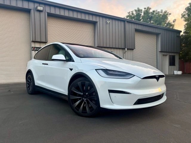 2022 Tesla Model X - Image 2 of 15
