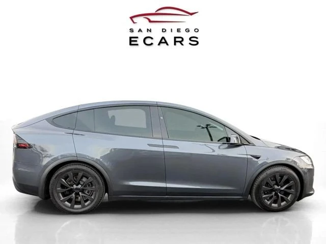 2022 Tesla Model X - Image 4 of 12