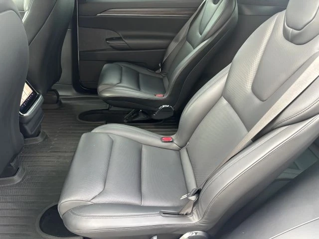 2022 Tesla Model X - Image 13 of 15