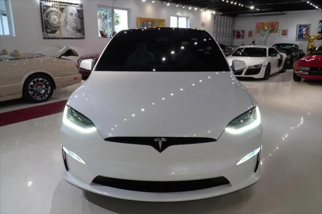 2022 Tesla Model X Plaid - Image 2 of 21