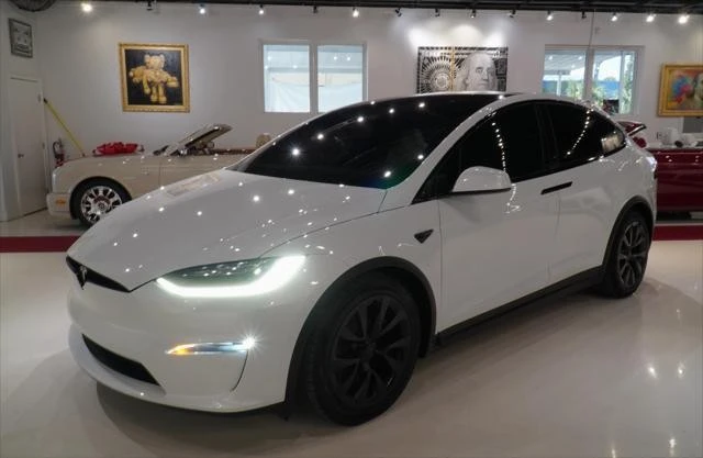 2022 Tesla Model X Plaid - Image 6 of 12