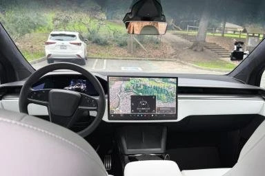 2022 Tesla Model X Plaid - Image 7 of 11