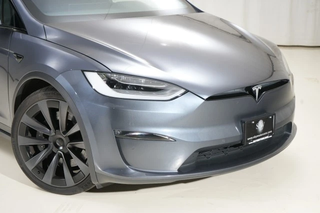 2022 Tesla Model X Plaid - Image 10 of 21