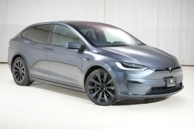 2022 Tesla Model X Plaid - Image 15 of 21