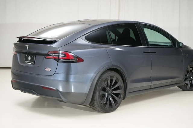 2022 Tesla Model X Plaid - Image 19 of 21