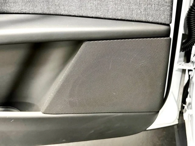 2022 Tesla Model X Plaid - Image 20 of 31