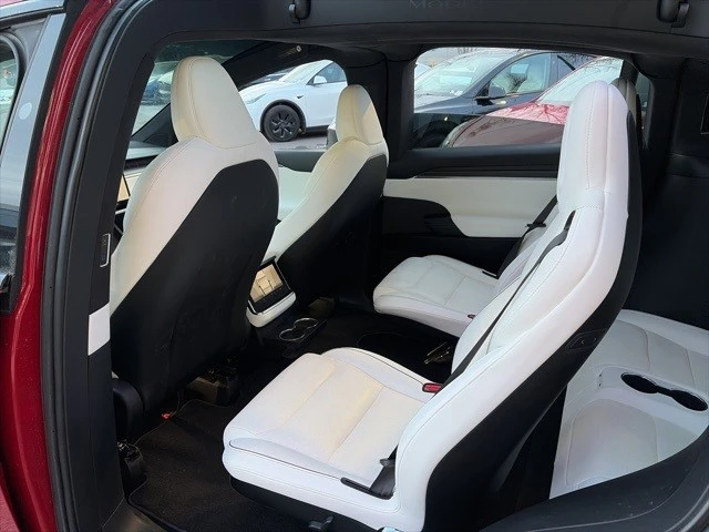 2022 Tesla Model X Plaid - Image 15 of 21
