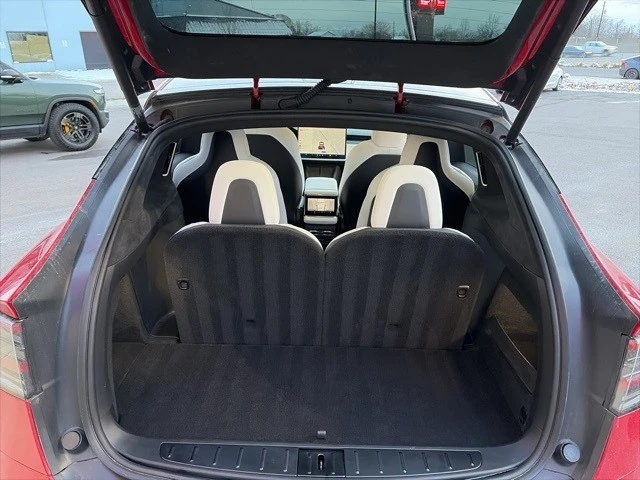 2022 Tesla Model X Plaid - Image 17 of 21