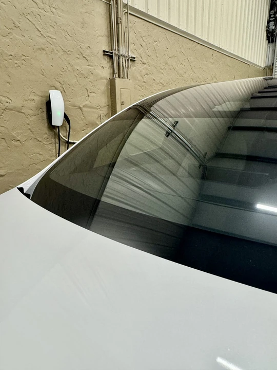 2022 Tesla Model X Plaid - Image 21 of 31