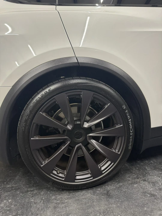 2022 Tesla Model X Plaid - Image 28 of 31