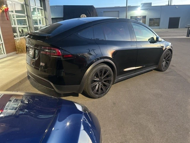 2022 Tesla Model X Plaid - Image 8 of 21