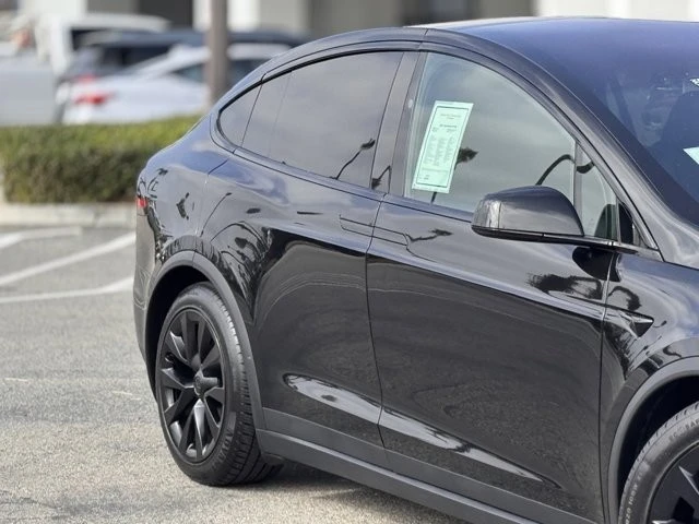 2022 Tesla Model X Plaid - Image 5 of 12