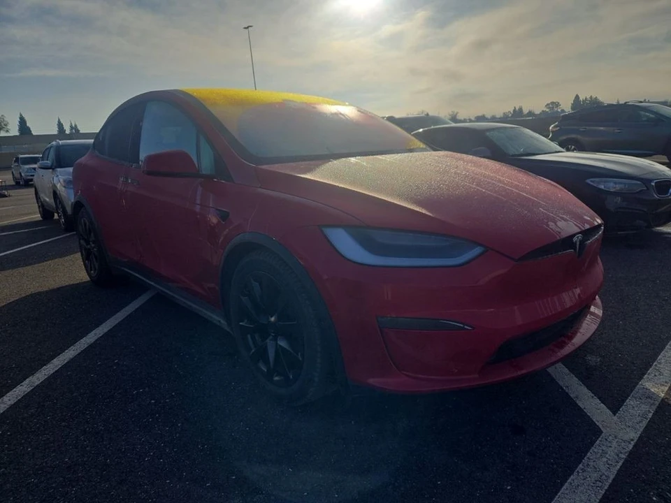 2022 Tesla Model X Plaid - Image 2 of 8