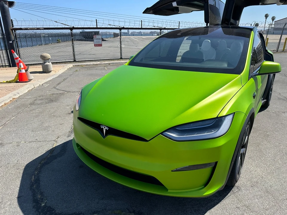 2022 Tesla Model X Plaid - Image 8 of 15