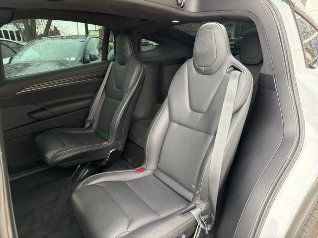 2022 Tesla Model X Plaid - Image 14 of 21