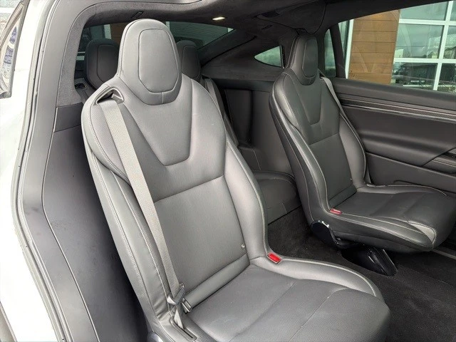 2022 Tesla Model X Plaid - Image 19 of 21