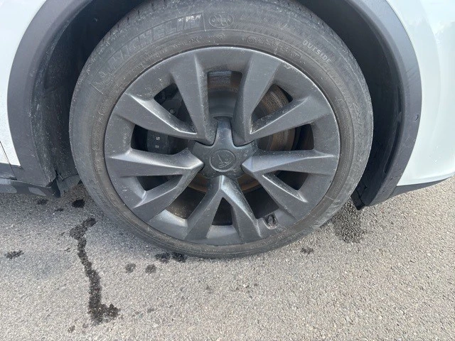 2022 Tesla Model X Plaid - Image 8 of 21
