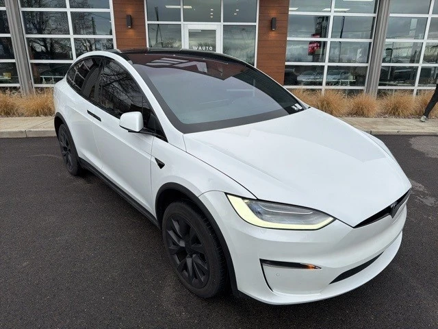 2022 Tesla Model X Plaid - Image 2 of 21