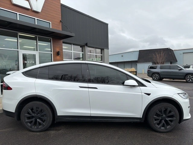2022 Tesla Model X Plaid - Image 9 of 21