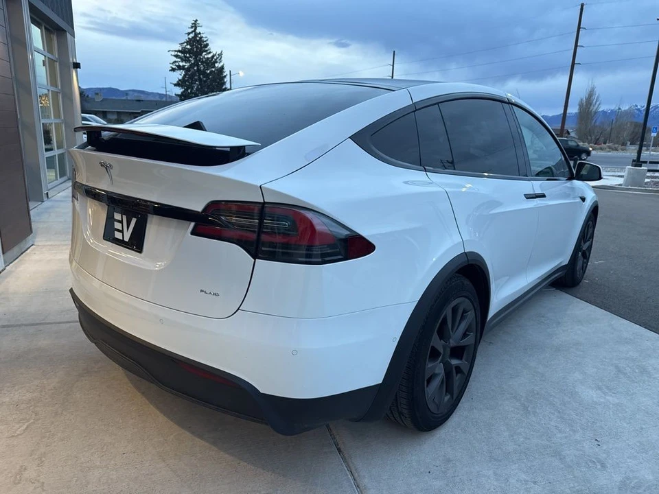 2022 Tesla Model X Plaid - Image 7 of 21