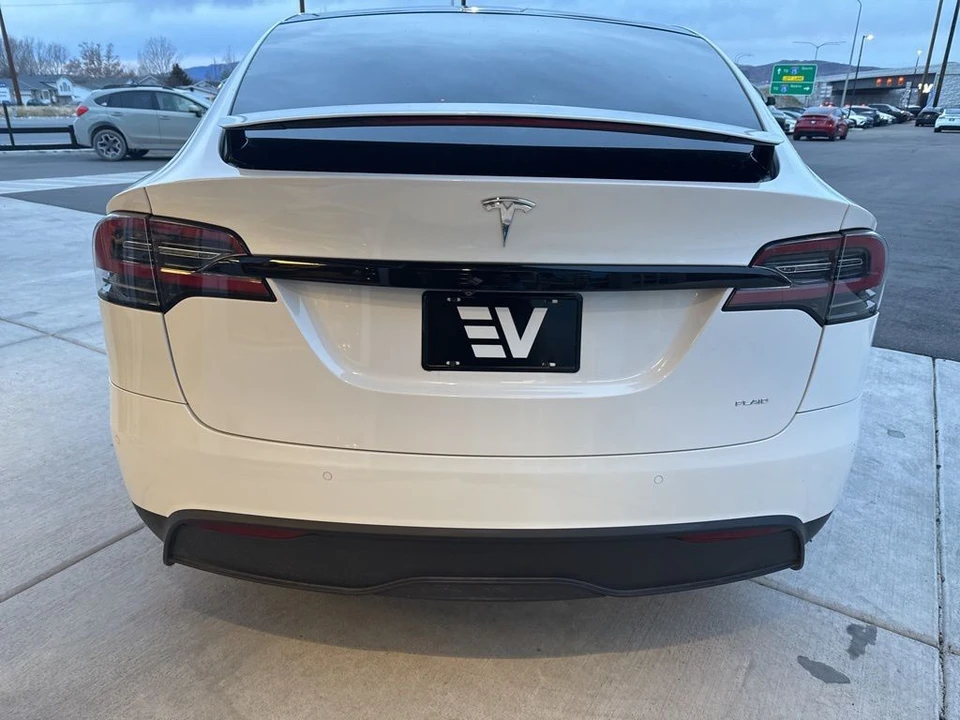 2022 Tesla Model X Plaid - Image 6 of 21