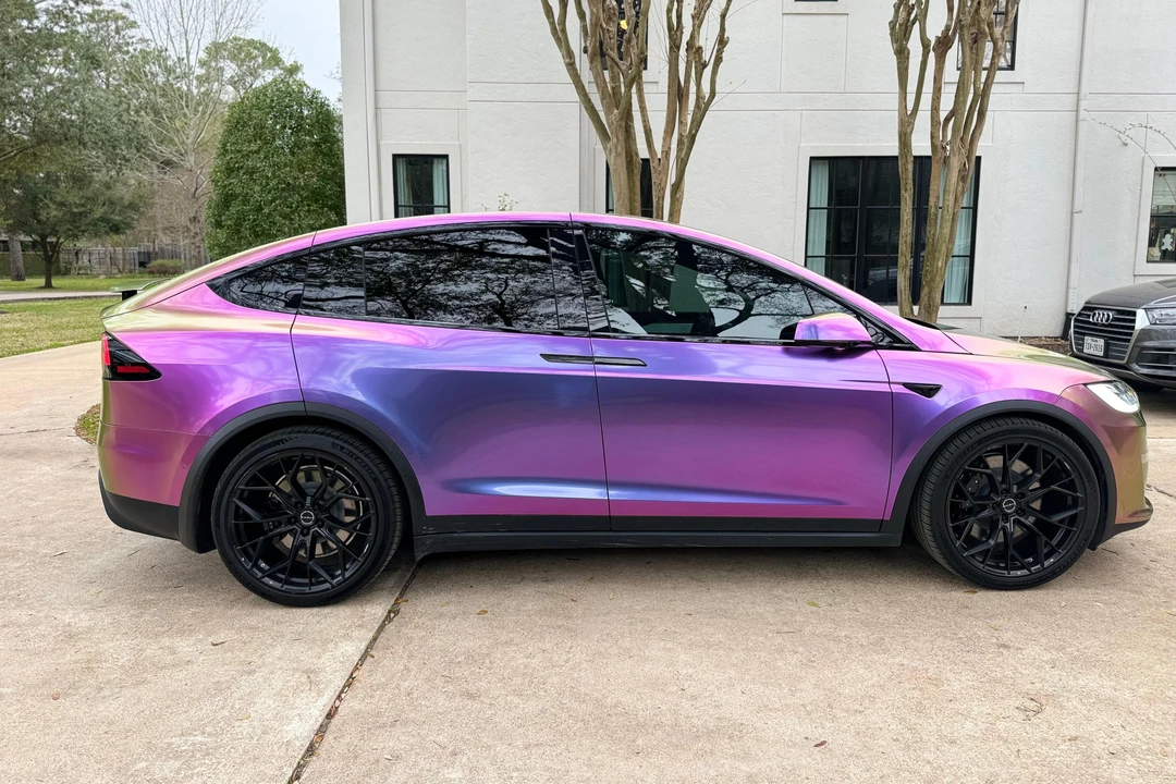 2022 Tesla Model X Plaid - Image 13 of 31
