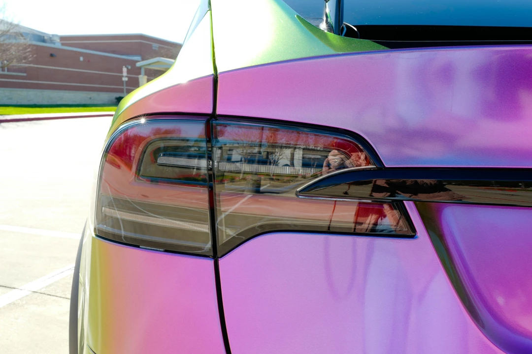 2022 Tesla Model X Plaid - Image 31 of 31