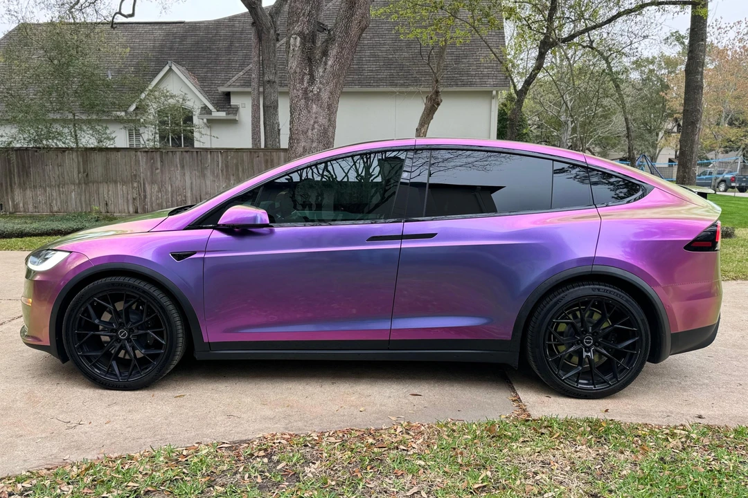 2022 Tesla Model X Plaid - Image 11 of 31