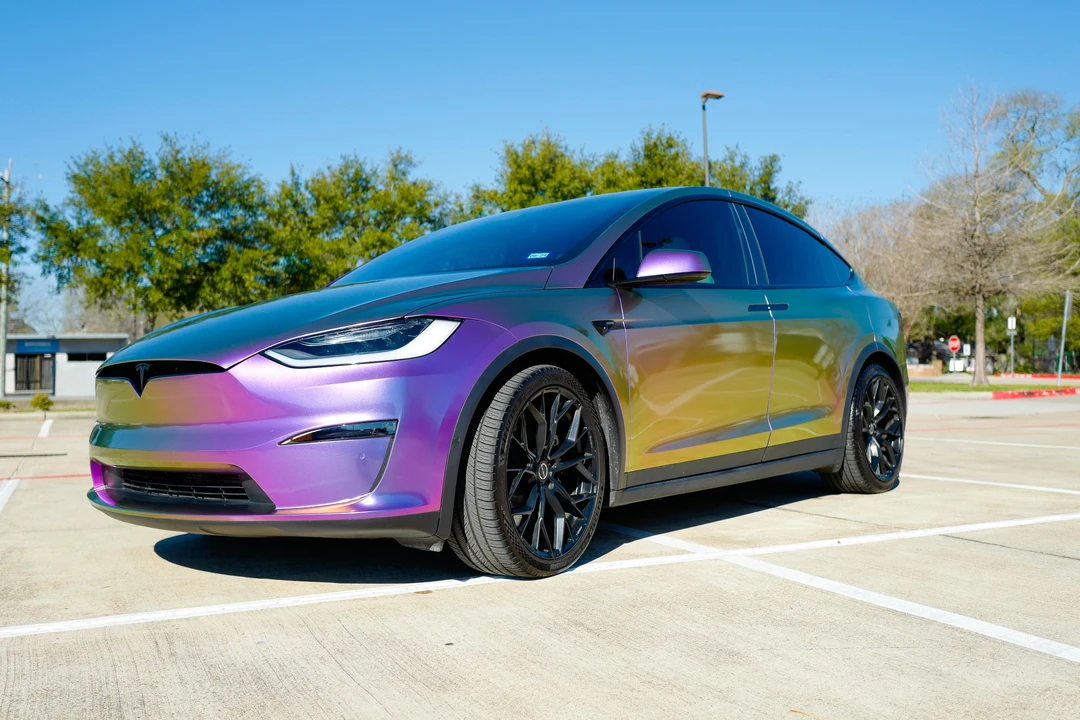 2022 Tesla Model X Plaid - Image 10 of 31