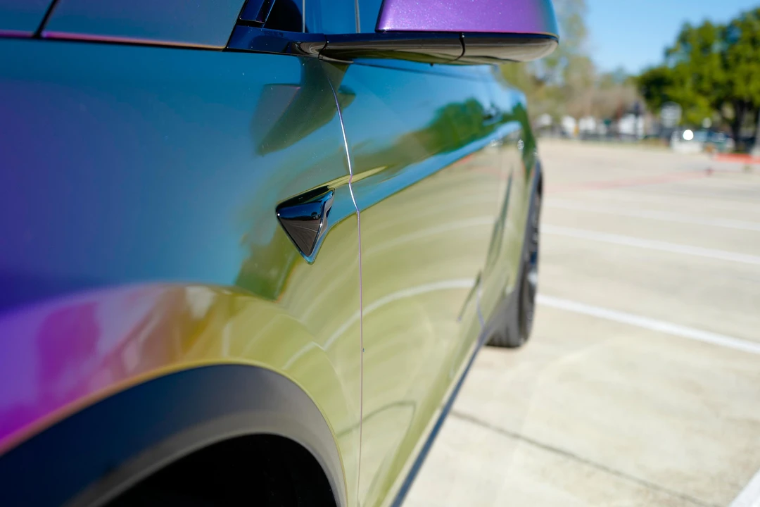 2022 Tesla Model X Plaid - Image 22 of 31