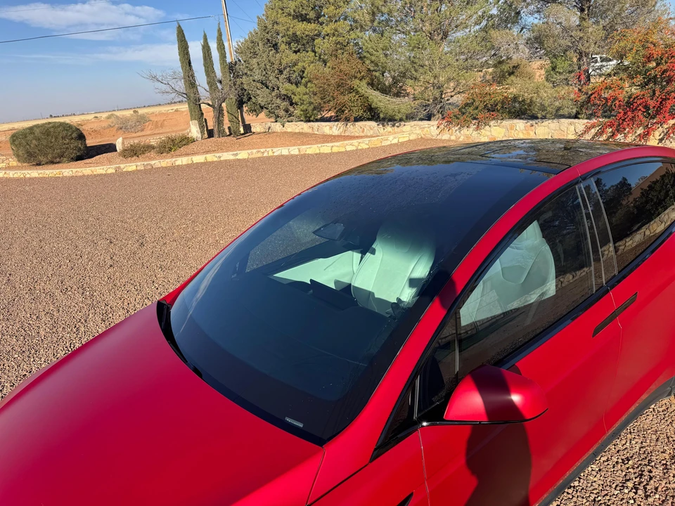 2022 Tesla Model X Plaid - Image 31 of 31