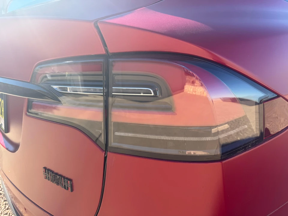 2022 Tesla Model X Plaid - Image 30 of 31