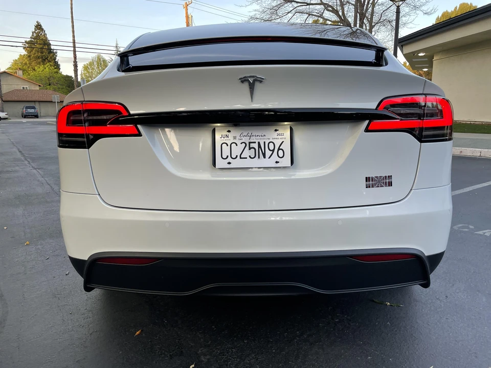 2022 Tesla Model X Plaid - Image 13 of 31