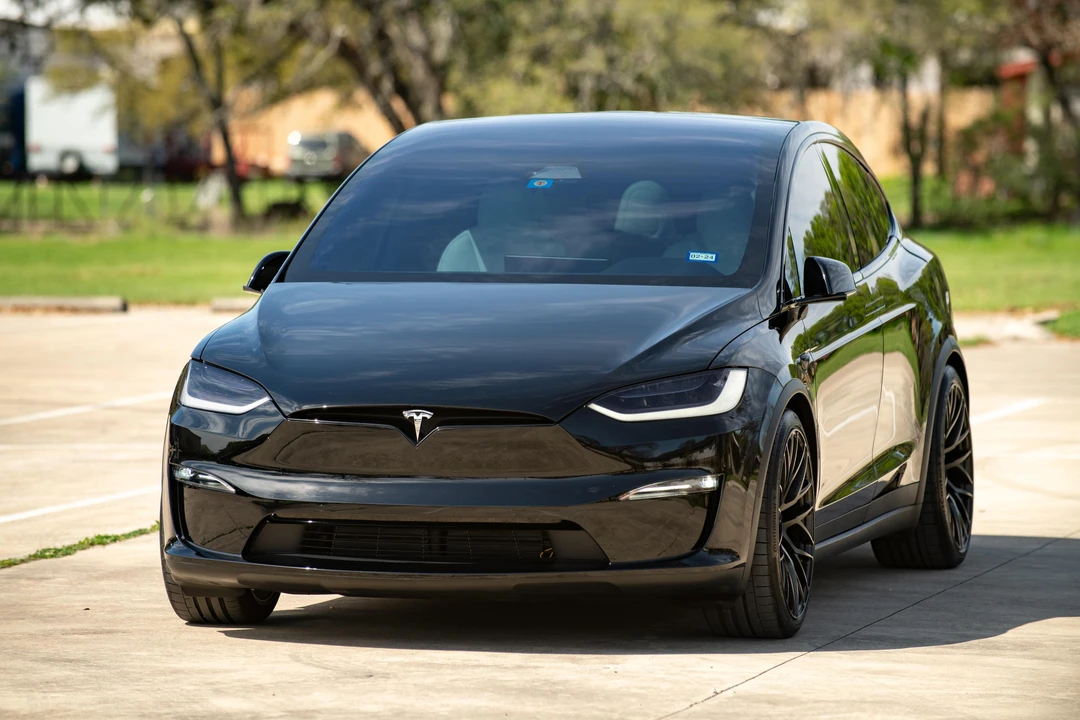 2022 Tesla Model X Plaid - Image 6 of 31
