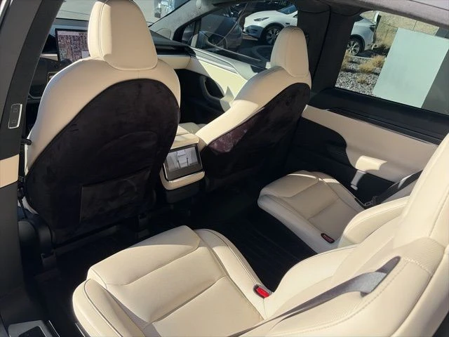 2022 Tesla Model X Plaid - Image 14 of 21