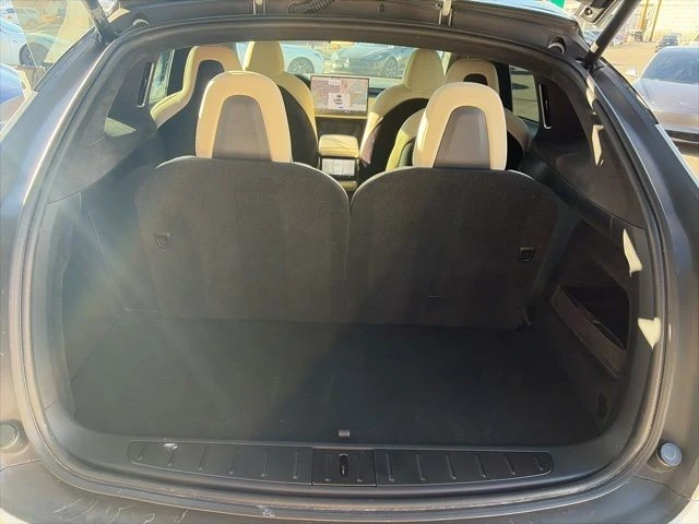 2022 Tesla Model X Plaid - Image 17 of 21