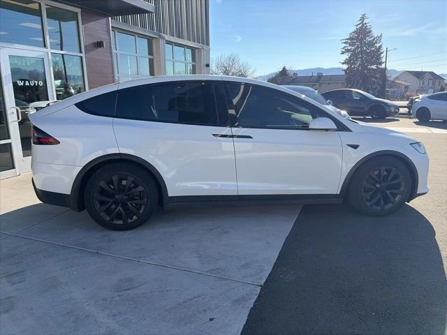 2022 Tesla Model X Plaid - Image 9 of 21