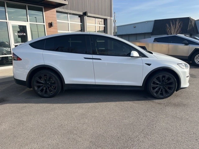 2022 Tesla Model X Plaid - Image 6 of 21