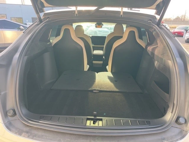2022 Tesla Model X Plaid - Image 18 of 21