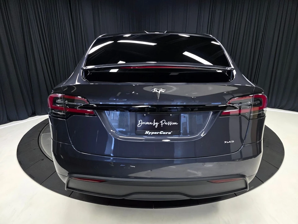 2022 Tesla Model X Plaid - Image 13 of 21