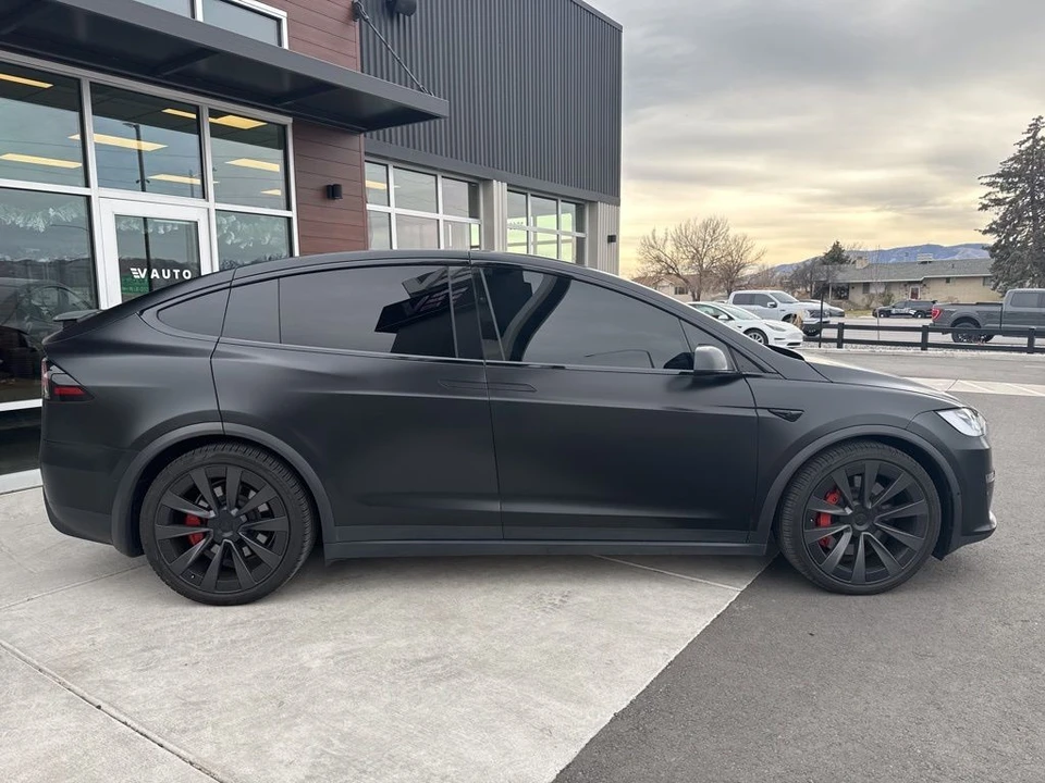 2022 Tesla Model X Plaid - Image 8 of 21
