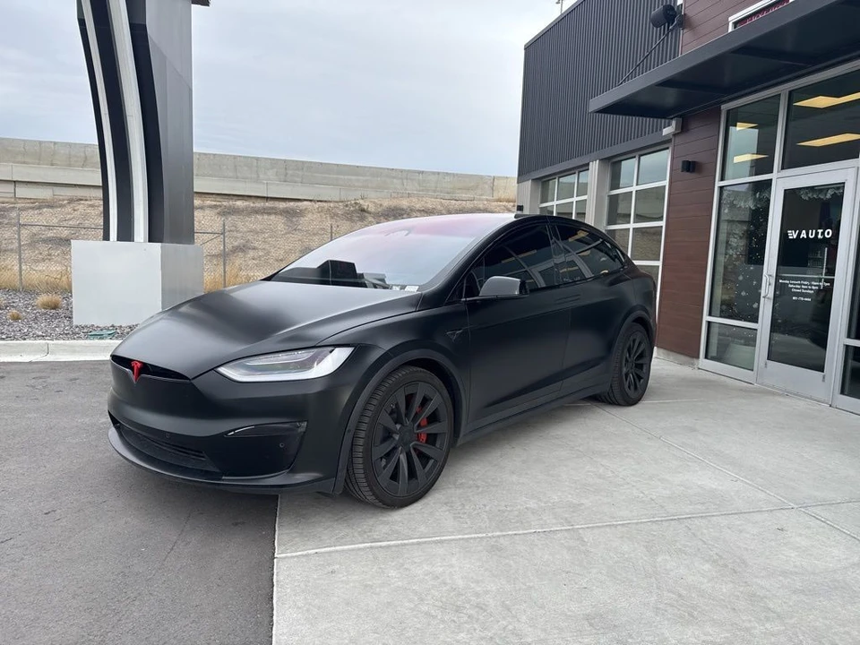 2022 Tesla Model X Plaid - Image 3 of 21