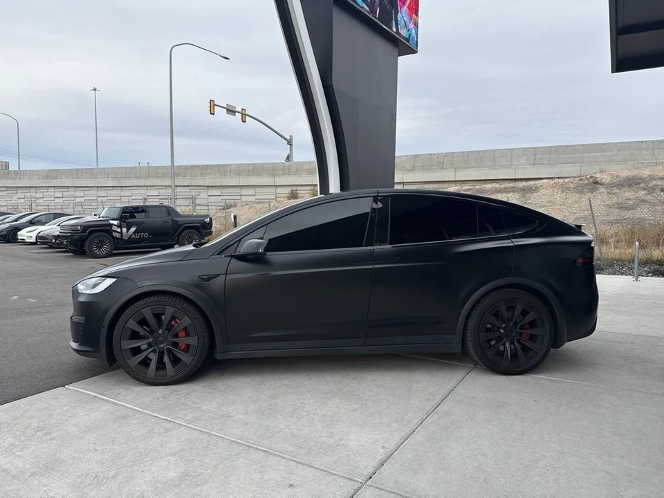2022 Tesla Model X Plaid - Image 4 of 21