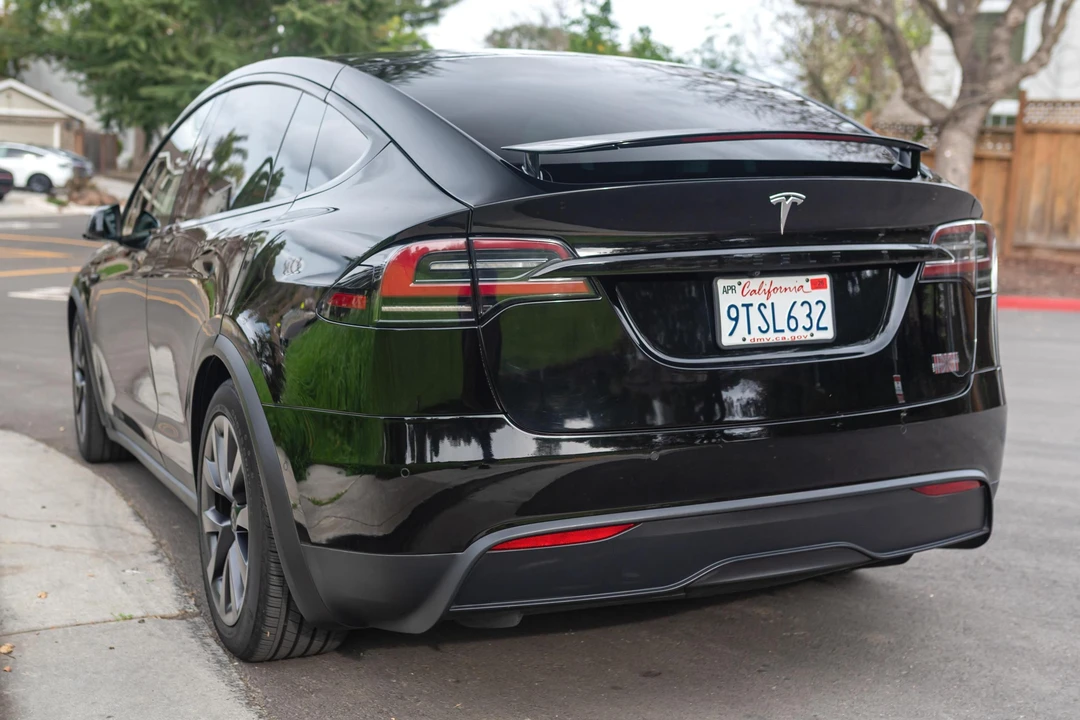 2022 Tesla Model X Plaid - Image 4 of 31