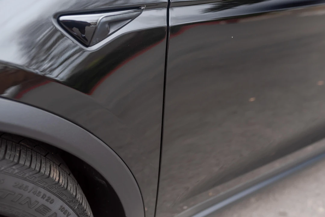 2022 Tesla Model X Plaid - Image 21 of 31