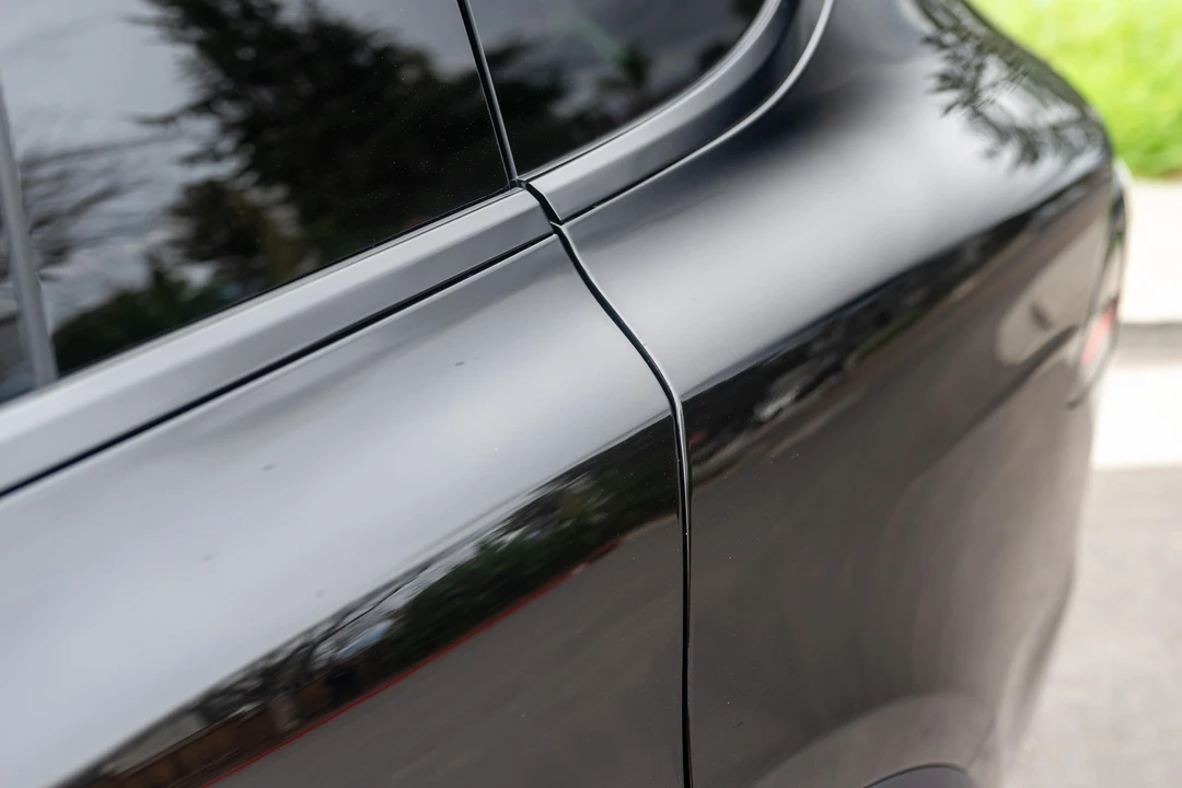 2022 Tesla Model X Plaid - Image 29 of 31
